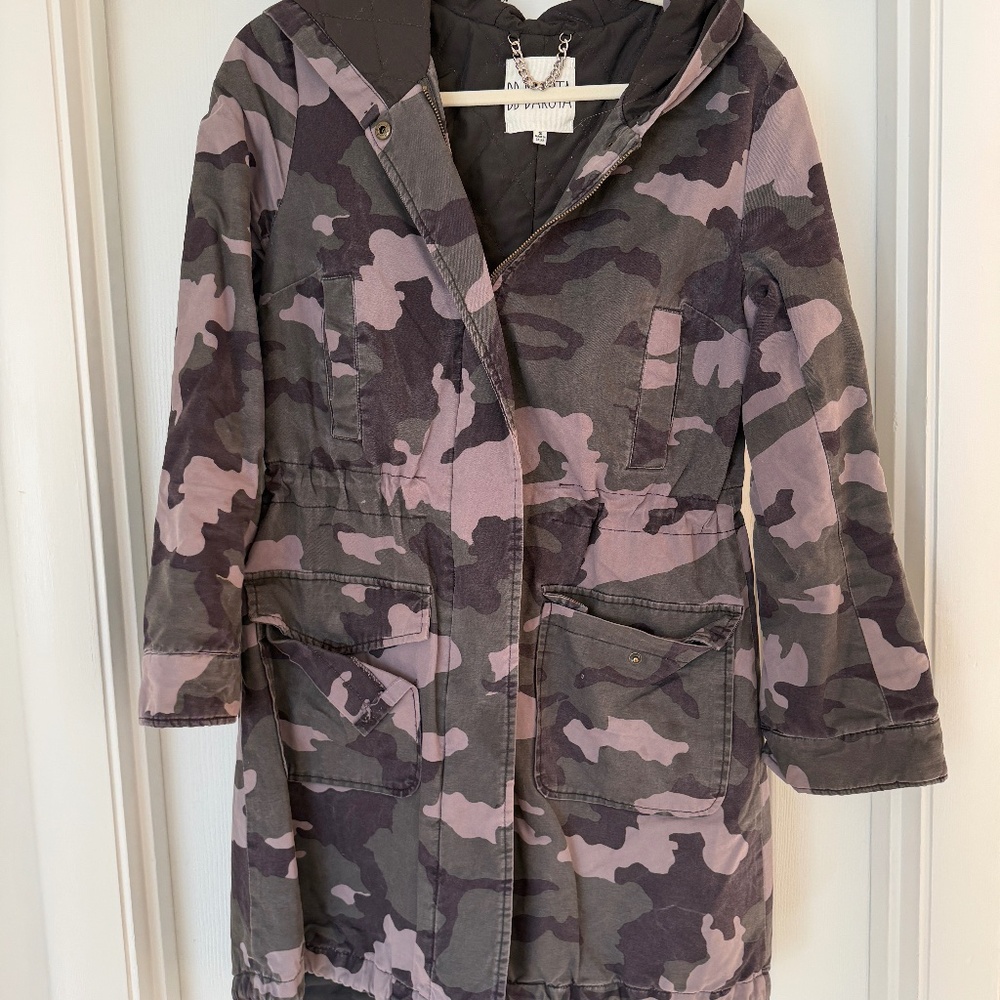 BB Dakota Camo coat